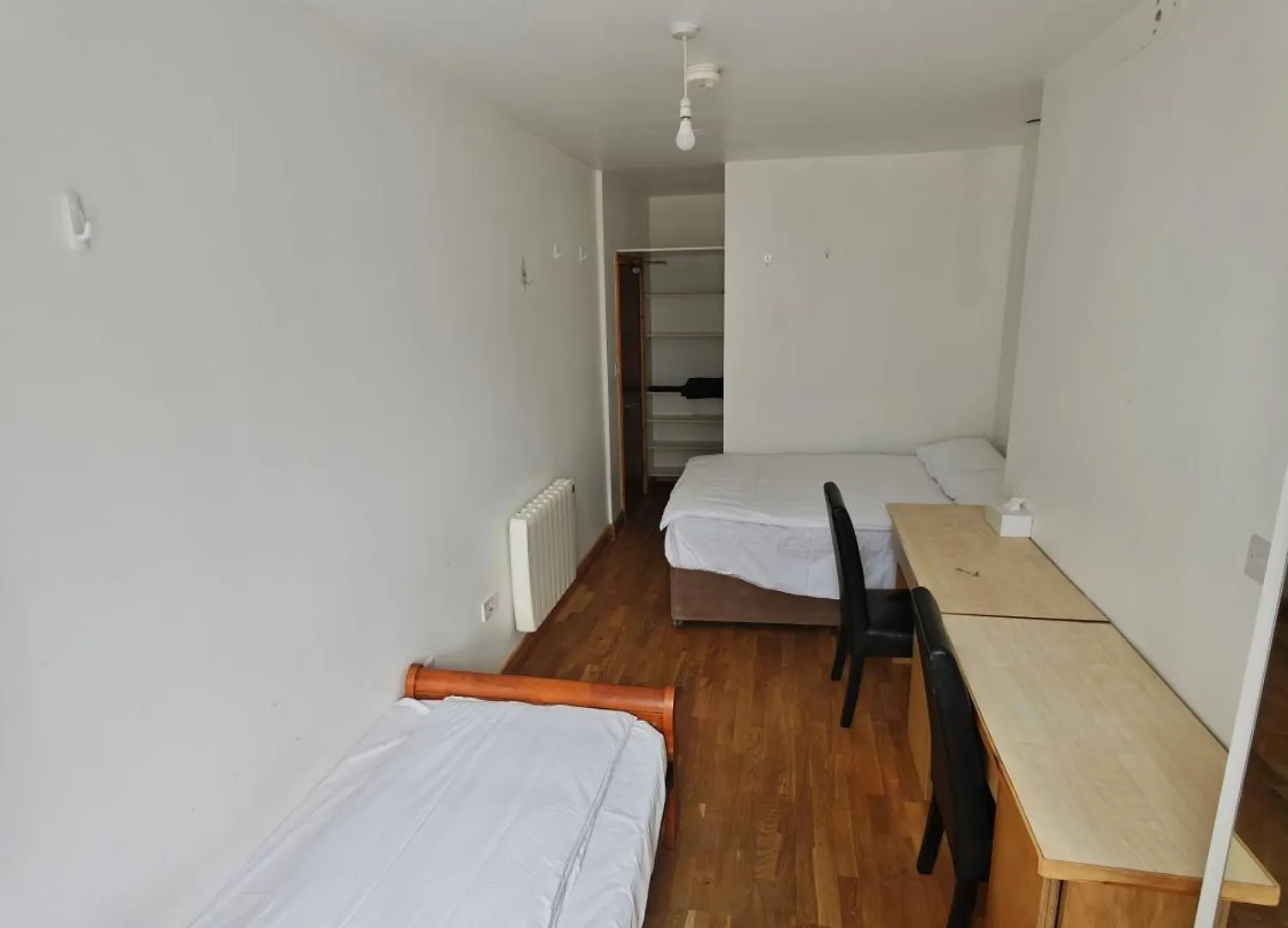 Dublin City Center Room En-Suite ile iletişim